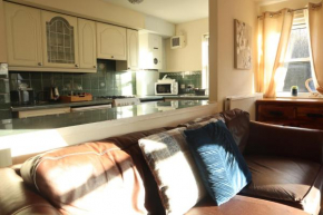 3 bed rooms flat in grassmarket area Edinburgh